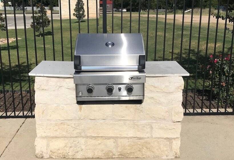 ホテル Holiday Inn Express & Suites Gatesville   N. Ft Hood, An Ihg