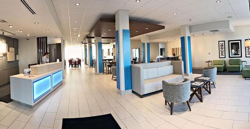 酒店 Holiday Inn Express & Suites Rantoul, An Ihg