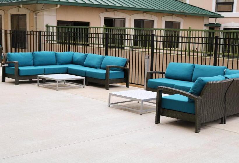 Отель Holiday Inn Jonesboro, An Ihg