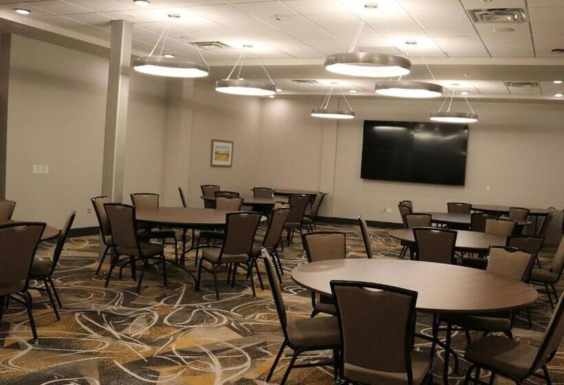 Отель Holiday Inn Jonesboro, An Ihg