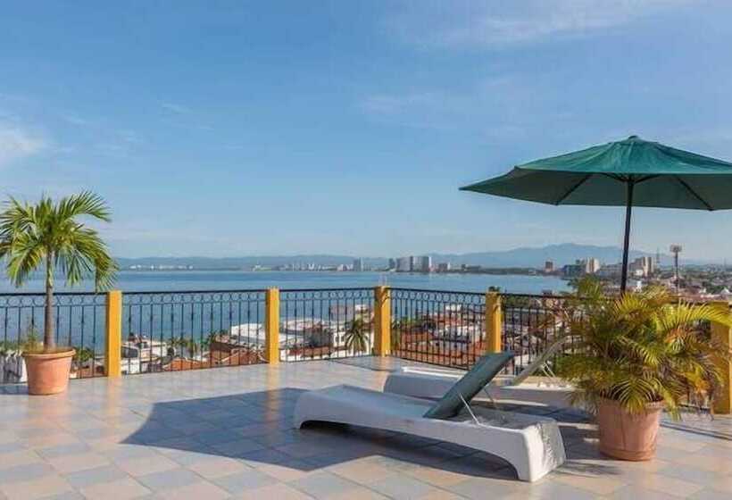 בית מלון כפרי Hostal Vallarta Suites