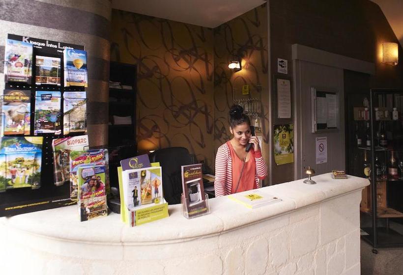 ホテル Hostellerie Excalibur