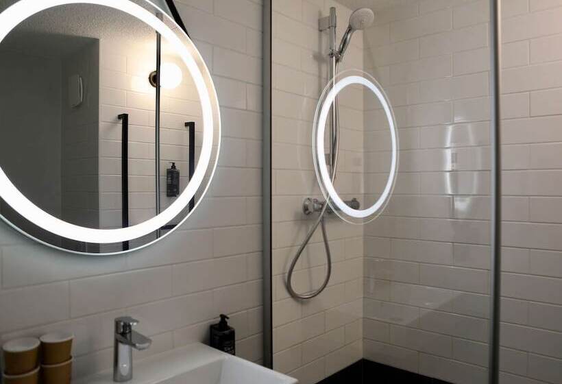 호텔 Ibis Budget Aubenas