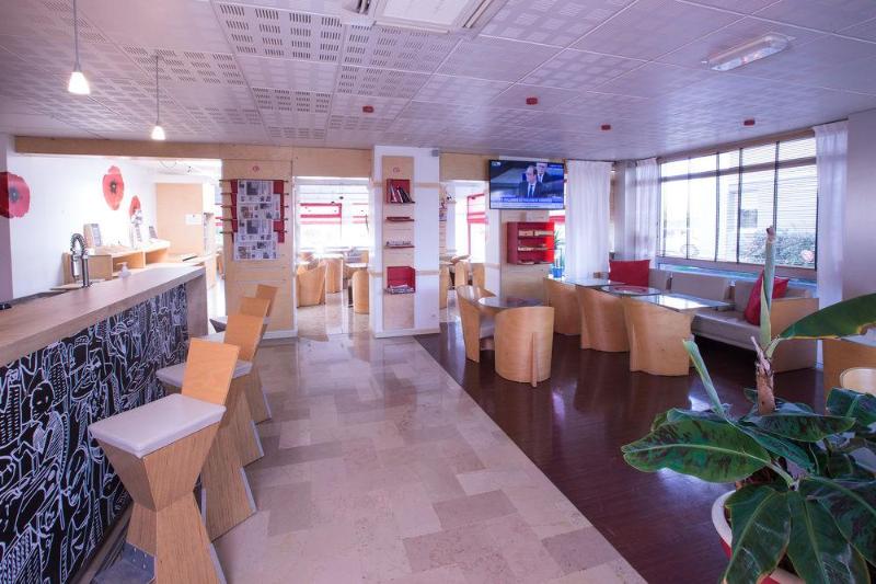 Отель Ibis Budget Saintbrieuc Yffiniac