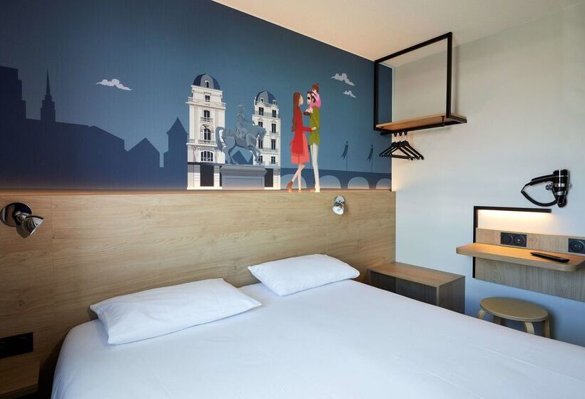 호텔 Kyriad Direct Orleans   La Chapelle St Mesmin