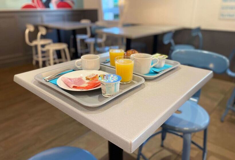 فندق Kyriad Direct Orleans   La Chapelle St Mesmin