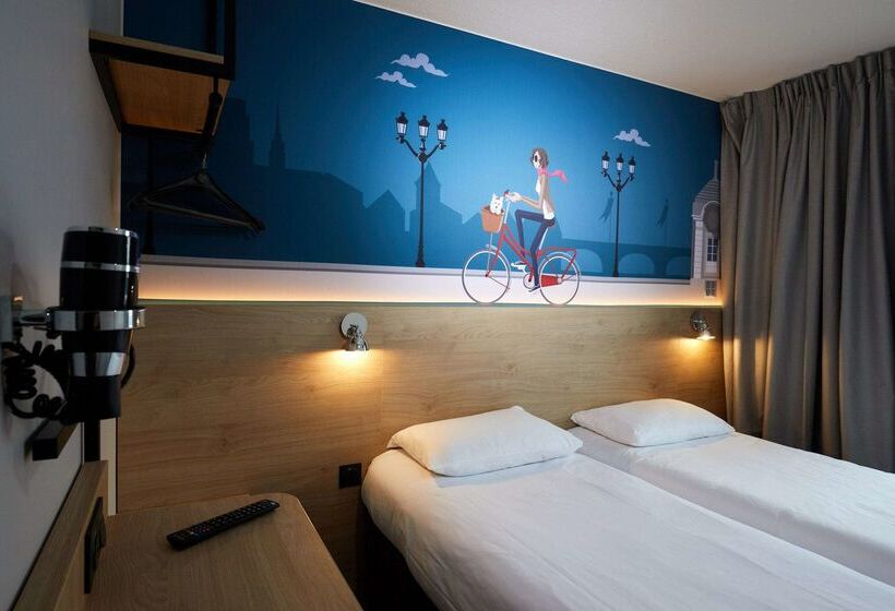 호텔 Kyriad Direct Orleans   La Chapelle St Mesmin