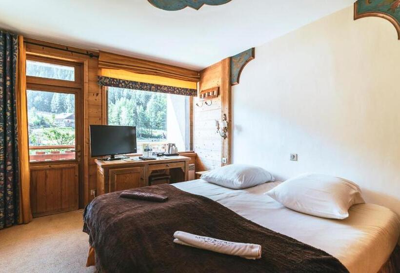 호텔 La Maison Hôtel Les Peupliers