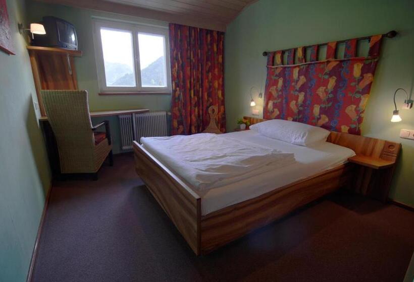 فندق Landgasthof Kirchenwirt