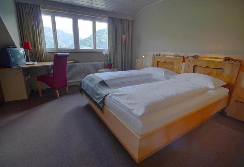 فندق Landgasthof Kirchenwirt