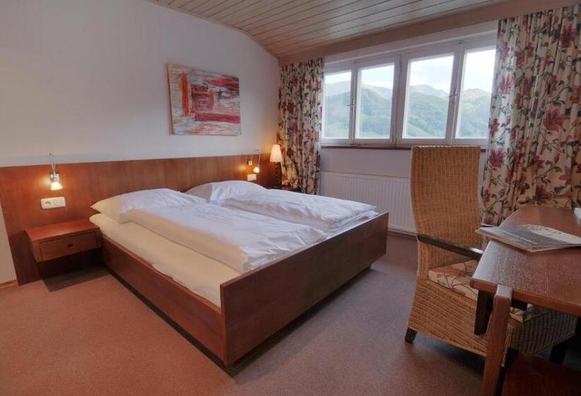 فندق Landgasthof Kirchenwirt