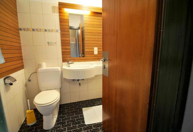 فندق Landgasthof Kirchenwirt