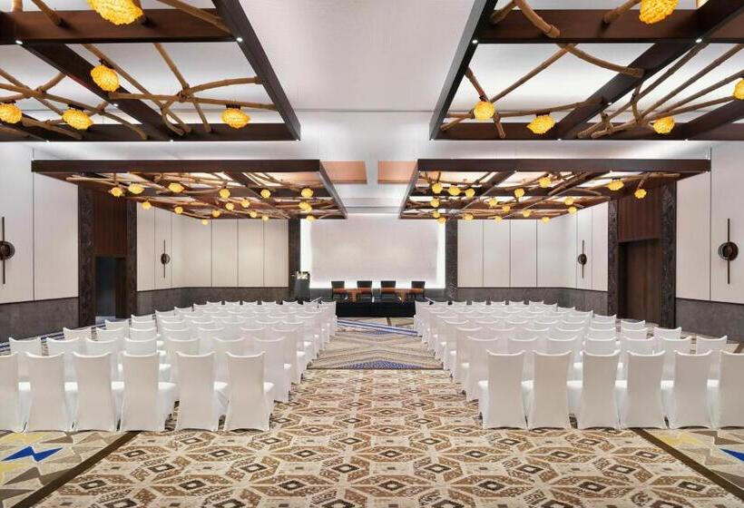 Отель Lapita, Dubai Parks And Resorts, Autograph Collection