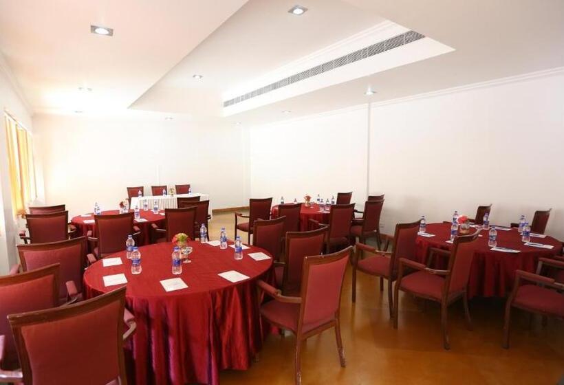 בית מלון כפרי Le Pondy