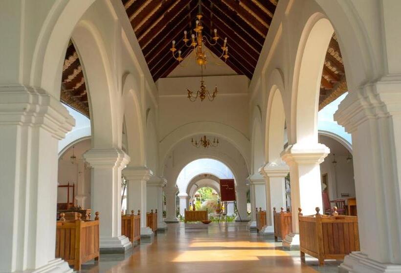 בית מלון כפרי Le Pondy