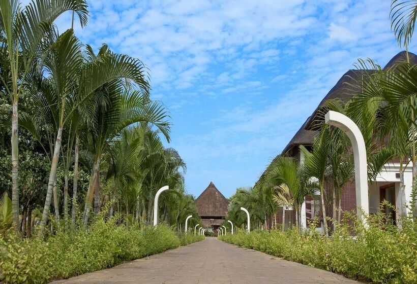 בית מלון כפרי Le Pondy