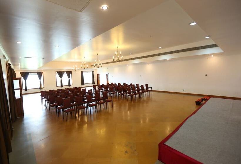 בית מלון כפרי Le Pondy