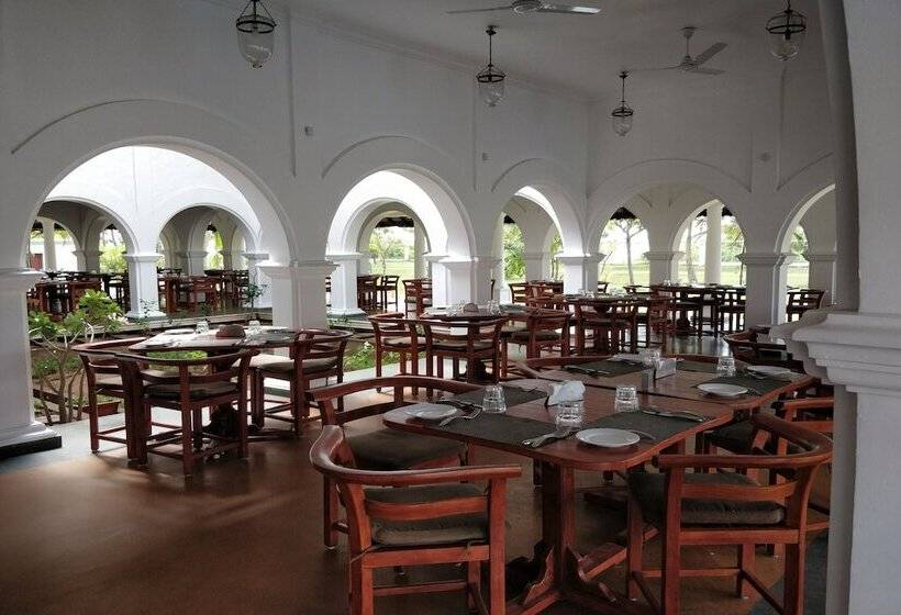 בית מלון כפרי Le Pondy