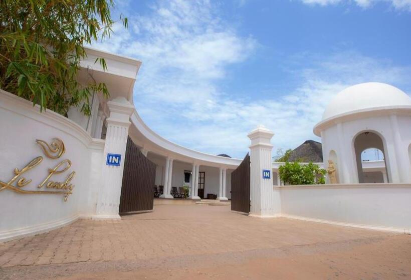 בית מלון כפרי Le Pondy