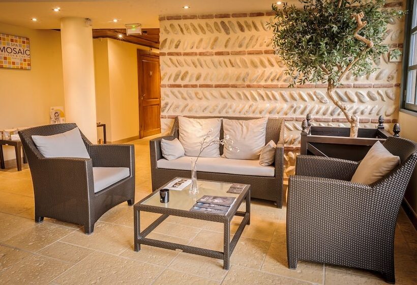 בית מלון כפרי Les Saules Parc & Spa   Teritoria