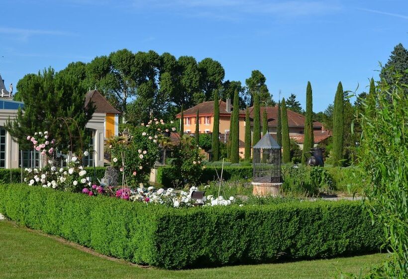 בית מלון כפרי Les Saules Parc & Spa   Teritoria