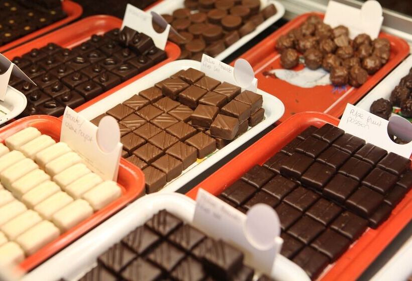 בית מלון כפרי Les Saules Parc & Spa   Teritoria