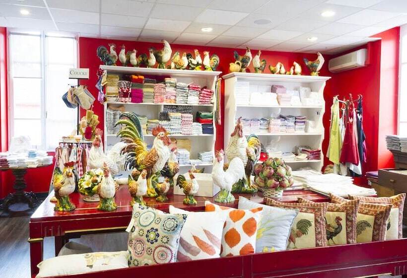 בית מלון כפרי Les Saules Parc & Spa   Teritoria