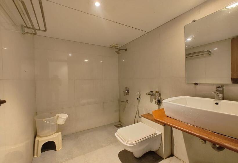 酒店 Maharaja Residency