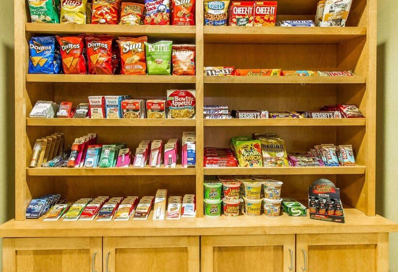 فندق Mainstay Suites Stanley