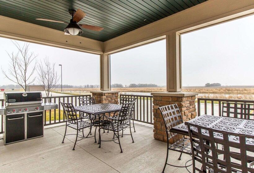 فندق Mainstay Suites Stanley