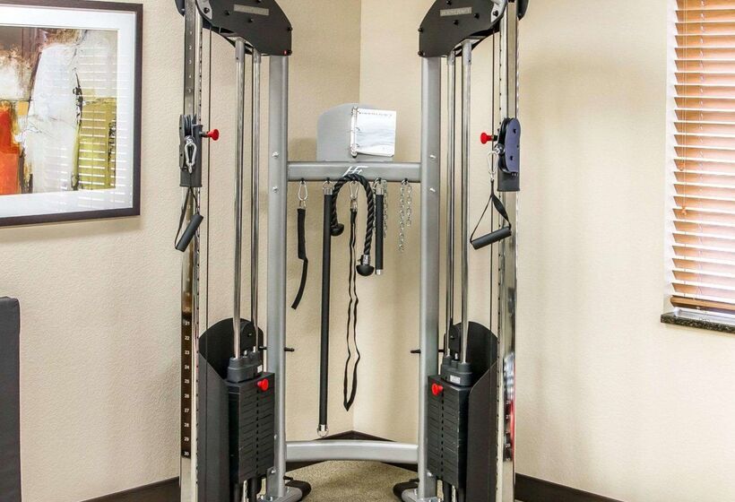 فندق Mainstay Suites Stanley