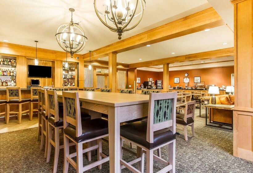 فندق Mainstay Suites Stanley