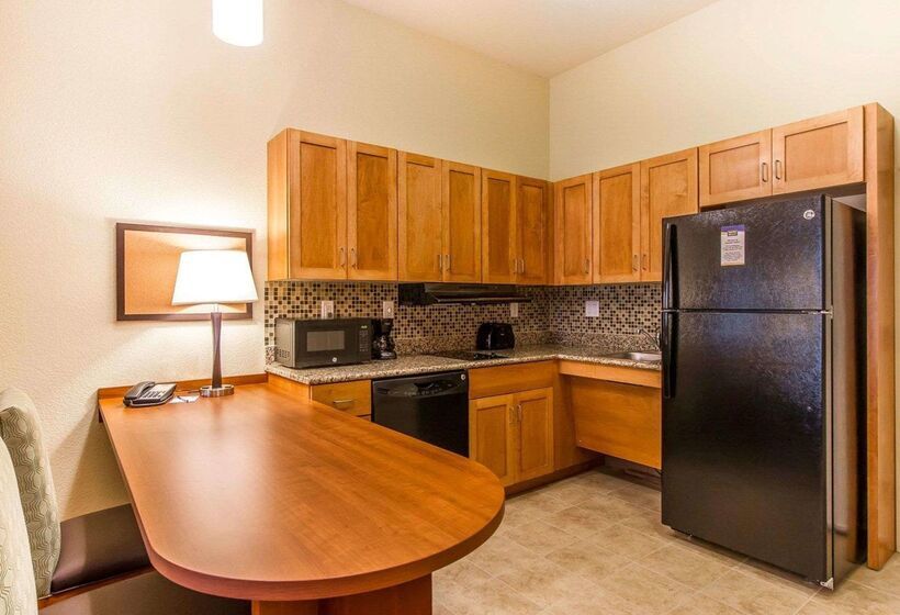 فندق Mainstay Suites Stanley