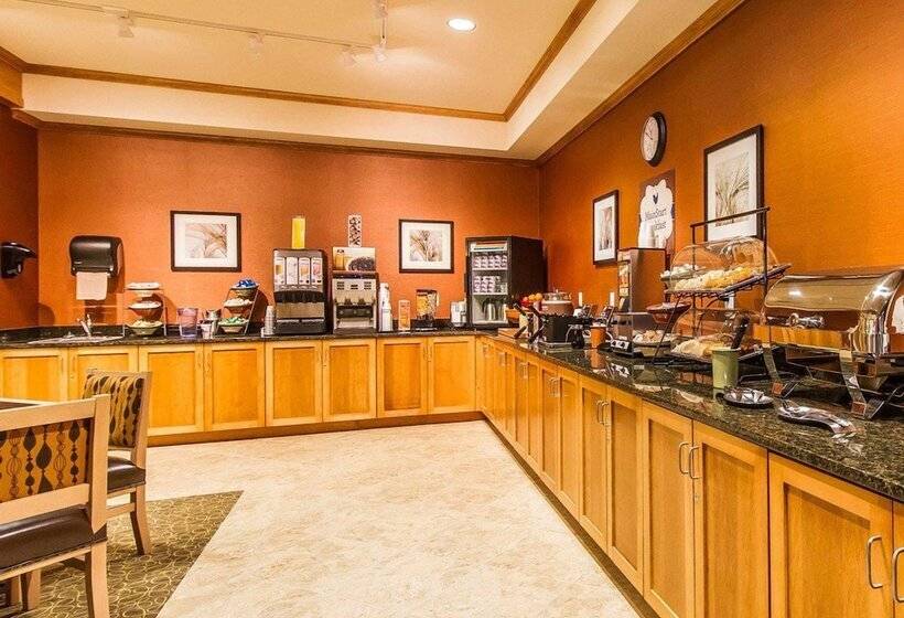 فندق Mainstay Suites Stanley