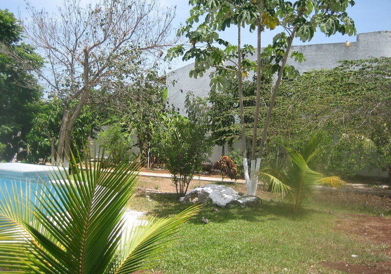 בית מלון כפרי Mansion Giahn Bed & Breakfast