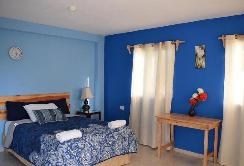 בית מלון כפרי Mansion Giahn Bed & Breakfast