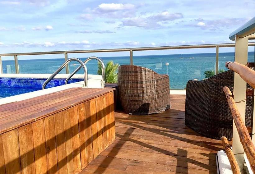 호텔 Moonlight Condos