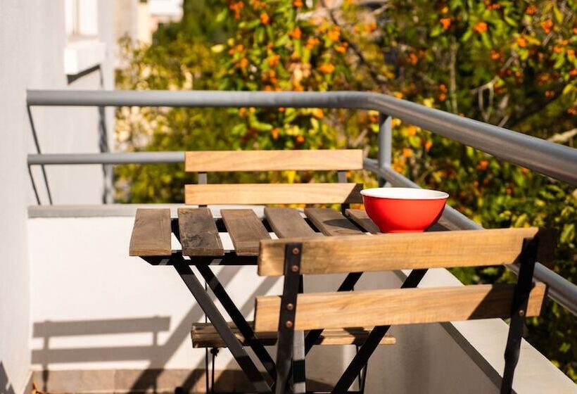 هتل My House At Estoril Guest House