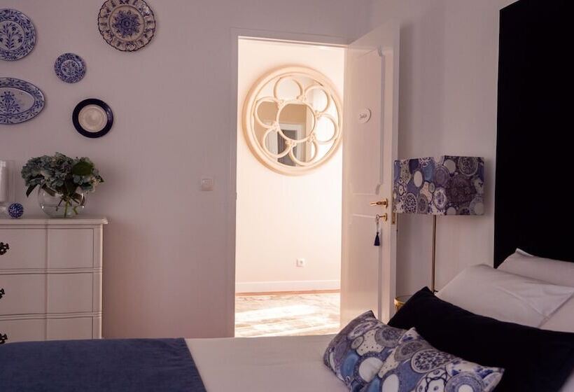 هتل My House At Estoril Guest House