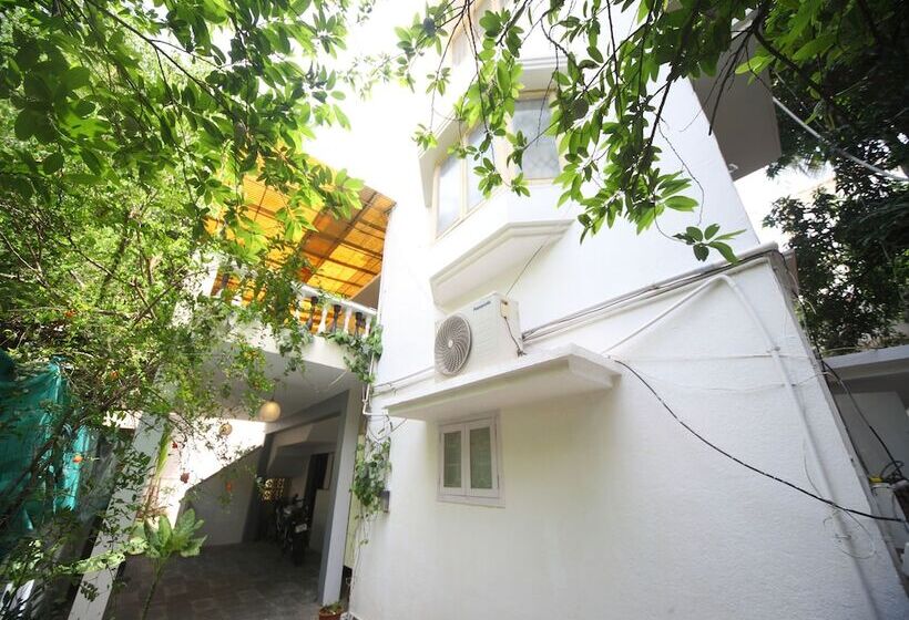 هتل Nakshatra Serviced Apartments-bawa Road