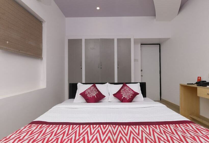 هتل Nakshatra Serviced Apartments-bawa Road