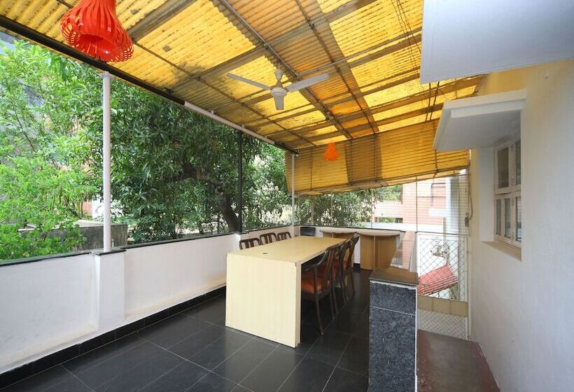 Отель Nakshatra Serviced Apartments-bawa Road