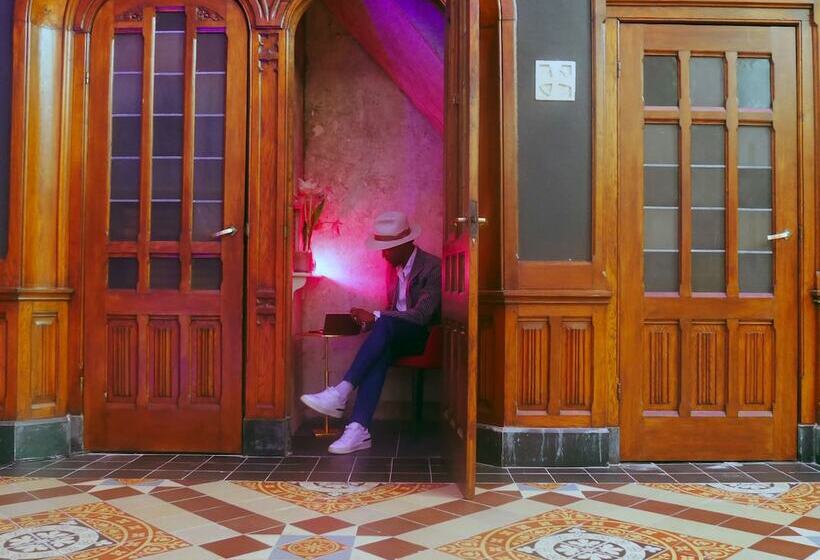 בית מלון כפרי Nassau Breda, Autograph Collection