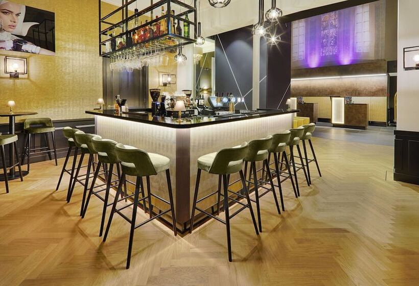 בית מלון כפרי Nassau Breda, Autograph Collection