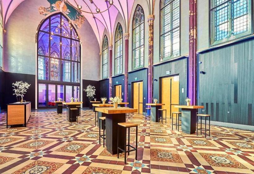 בית מלון כפרי Nassau Breda, Autograph Collection