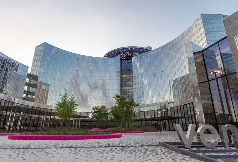 هتل Park Inn By Radisson Amsterdam City West