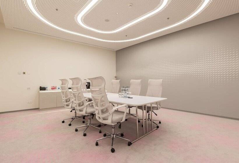 هتل Park Inn By Radisson Amsterdam City West