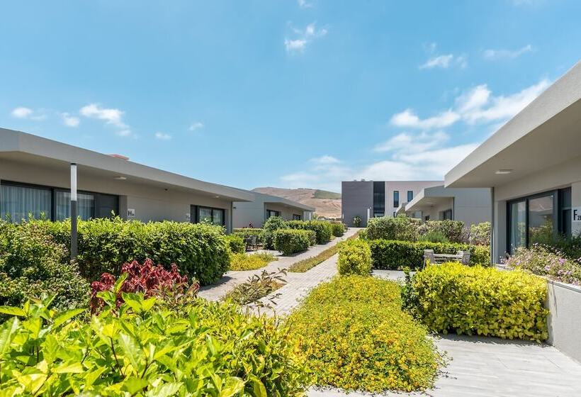 ホテル Vila Baleira Village