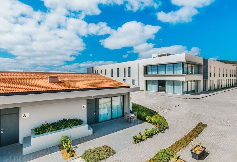 ホテル Vila Baleira Village