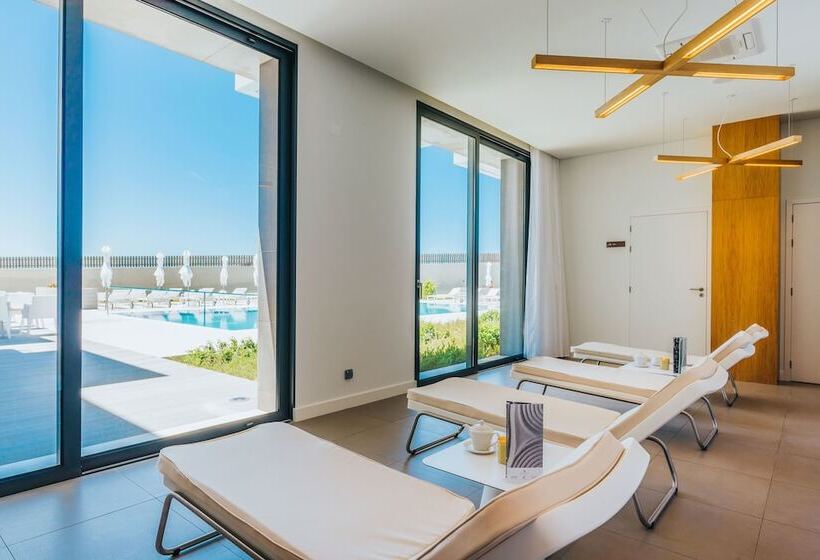 ホテル Vila Baleira Village